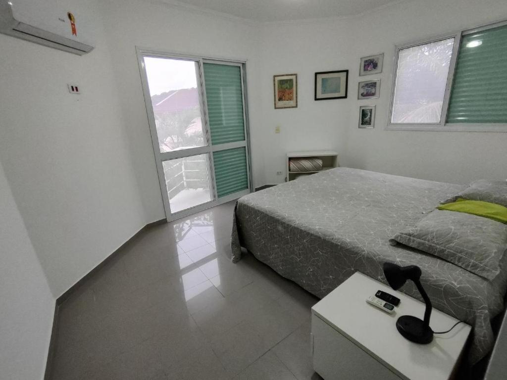 Casa Linda E Espacosa Com Piscina No Guaruja Ngoại thất bức ảnh